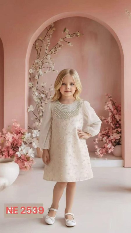 فستان بناتي