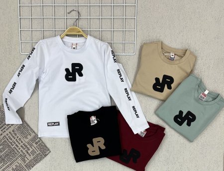 بلوزة ولادي ربيعية replay